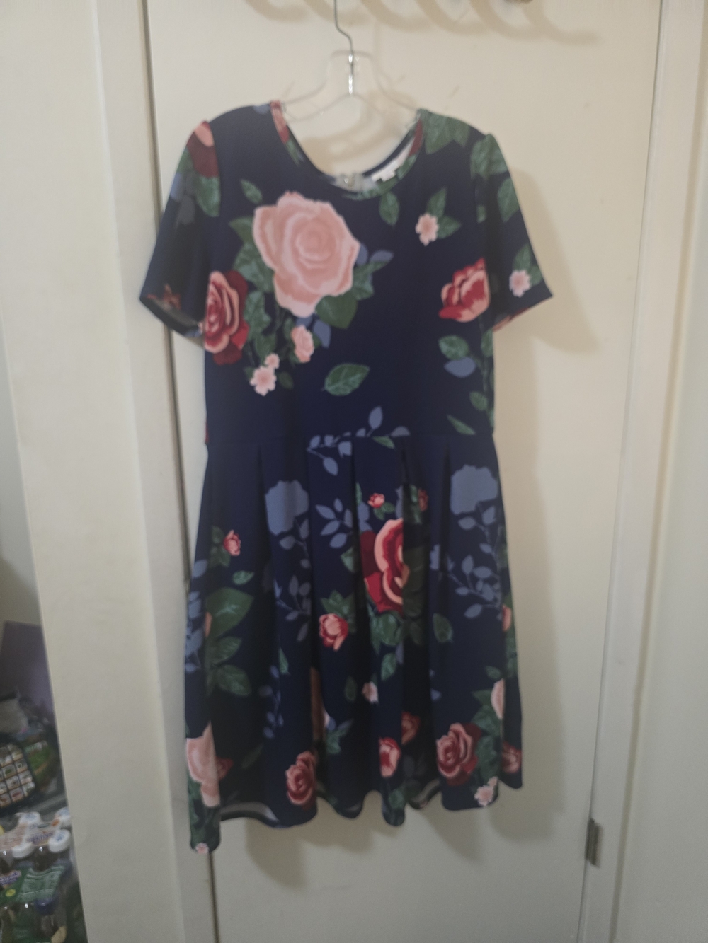 LuLaRoe Amelia Floral Dress with Pockets - Navy, Pink & Red Roses - Size 2XL